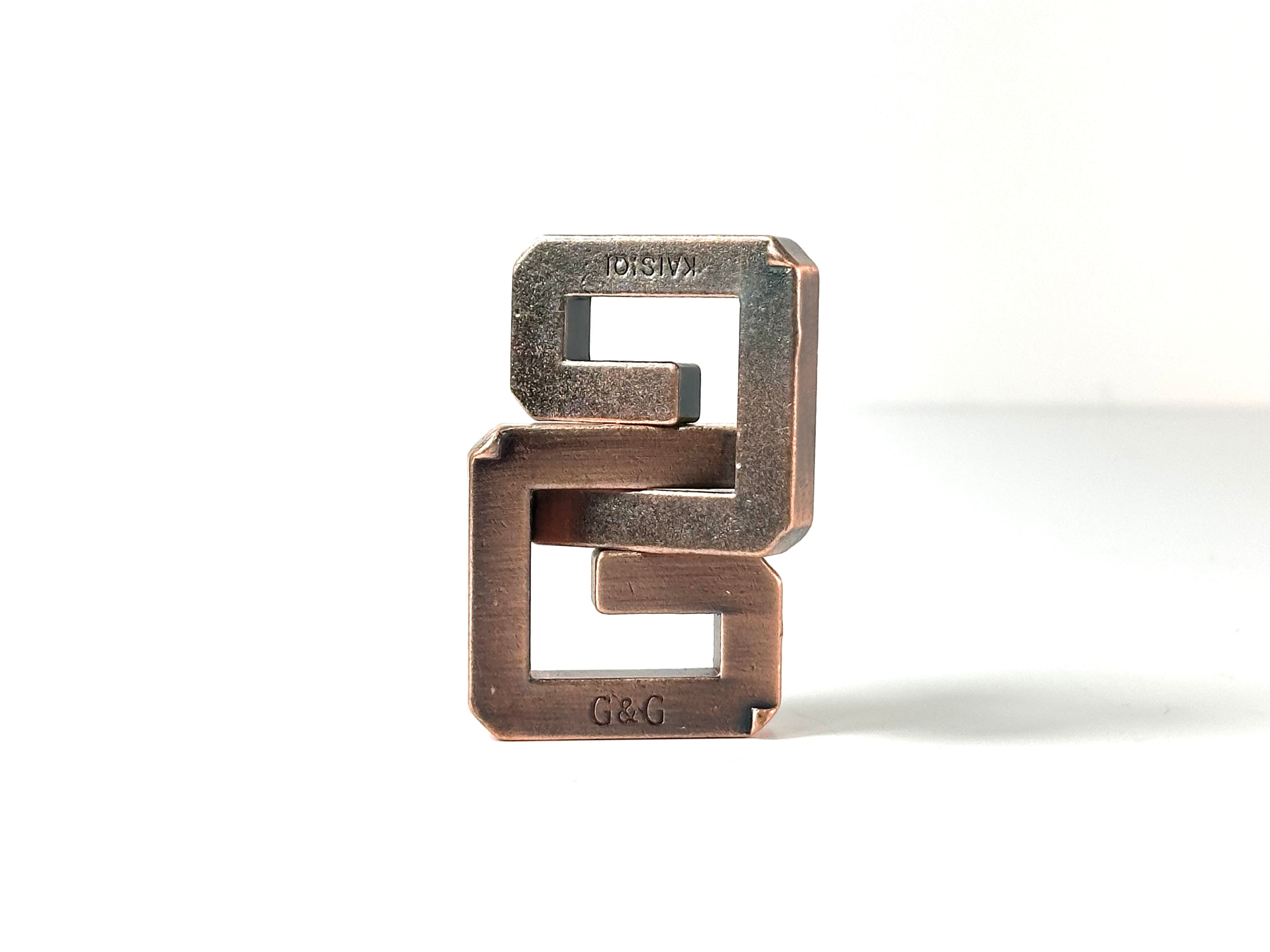 Metal Disentanglement Puzzles – Multiple Designs to Choose